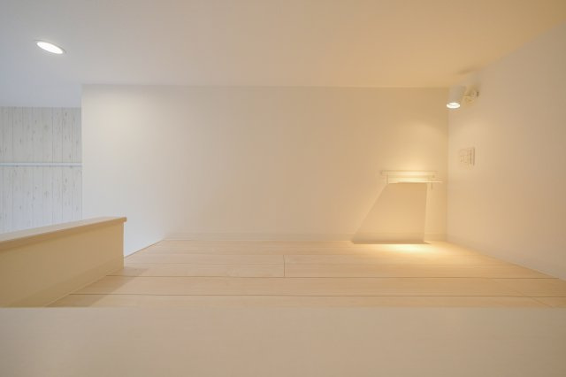 Milar堀切菖蒲園の寝室|階段を上ると、ベッドルームが現れます