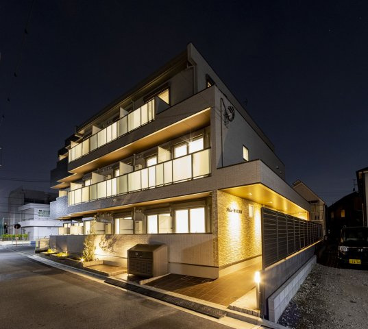 Milar堀切菖蒲園の外観|夜も綺麗な外観です