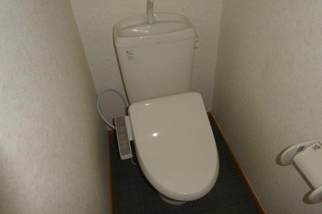 【トイレ】 | プラティーヌ総社Ｂ | ウォシュレット