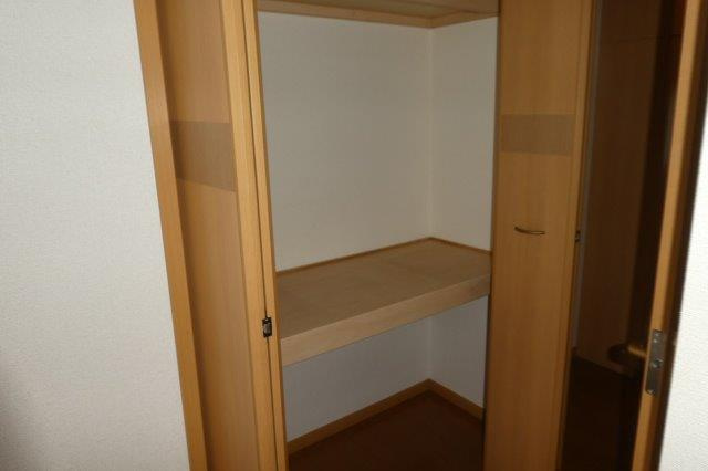 【収納】 | プラティーヌ総社Ｂ | ＤＫ収納