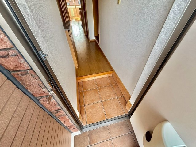 フローリアン・Fの玄関