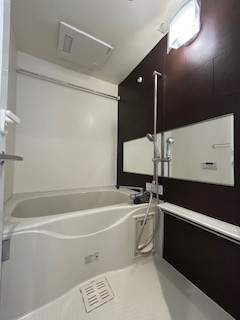 MDI.J Esaka Courtの浴室|ゆったり過ごせるお風呂です