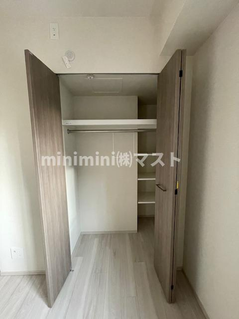 プレサンスレイズ新梅田の収納