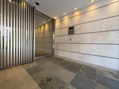 【エントランス】 | ARCSKOMAZAWA