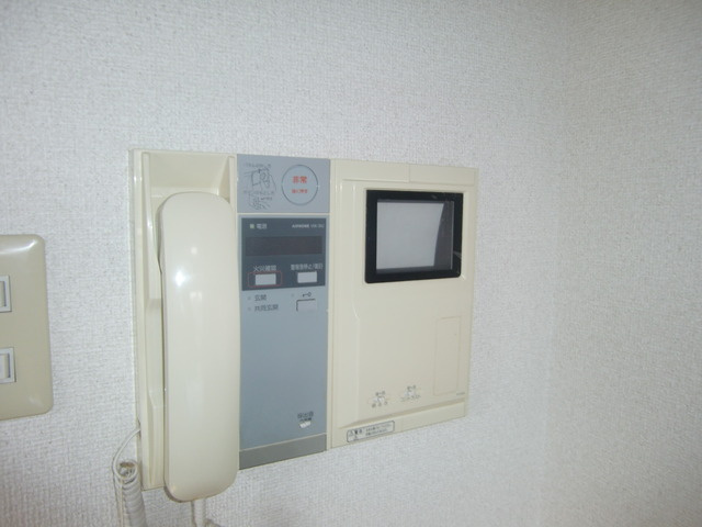 ソレアード岡本南のセキュリティ|モニター付インターフォン