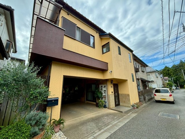 野田市三ツ堀　中古戸建　ビルトインガレージの外観|可愛らしい外観です！！