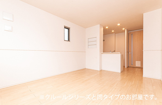 ハリーズコートＣの居間・リビング|その他