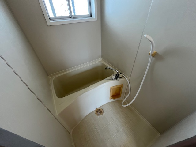 川端マンションの浴室