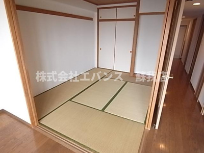 【和室】 | ライオンズマンション千葉グランドタワー | 別部屋の写真になります。