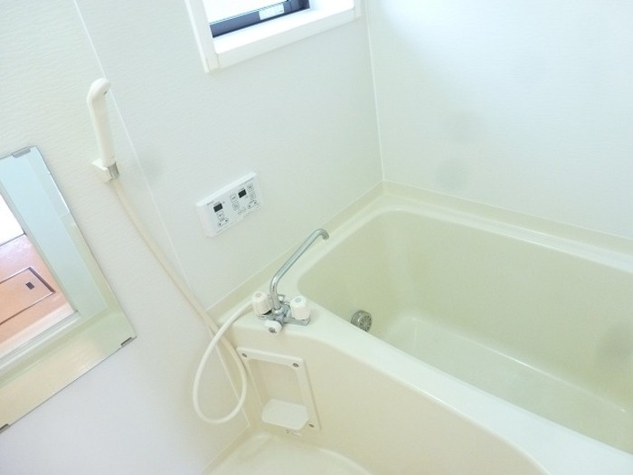 プリムローズ　Cの浴室|反転同タイプ・現況優先