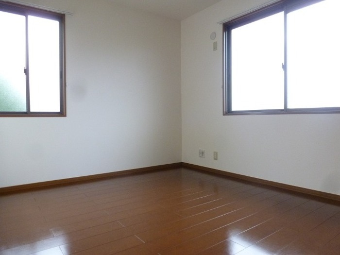 プリムローズ　Cの洋室|反転同タイプ・現況優先