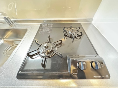 【キッチン】 | フェリオ葛城 | ※同物件・反転タイプの写真です