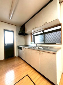 【キッチン】 | ■新規専任物件■茨木市中津町