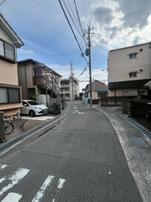 【前面道路含む現地写真】 | ■200万円値下げしました　■専任物件　茨木市中津町