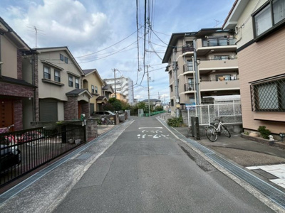 【前面道路含む現地写真】 | ■200万円値下げしました　■専任物件　茨木市中津町