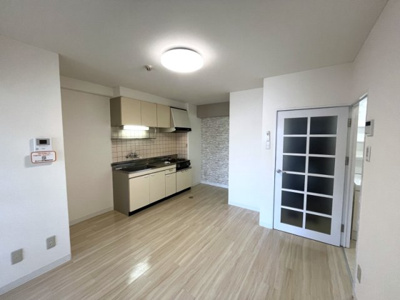 【居間・リビング】 | 堂元ビル