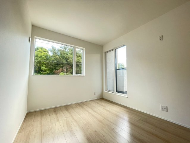 【洋室】の画像