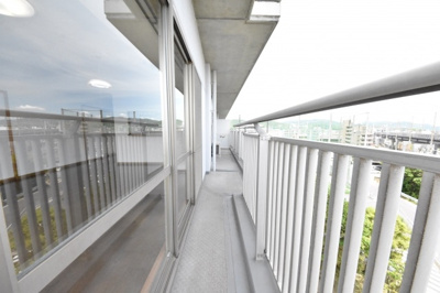 【バルコニー】 | ファミールタワープラザ岡山