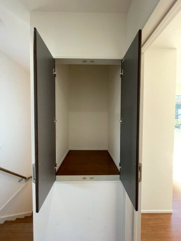 【洋室】の画像