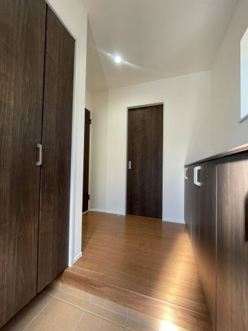 【玄関】の画像