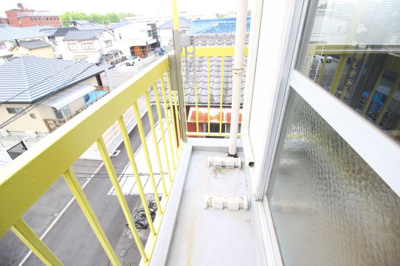 【バルコニー】 | レジデンス伊島B