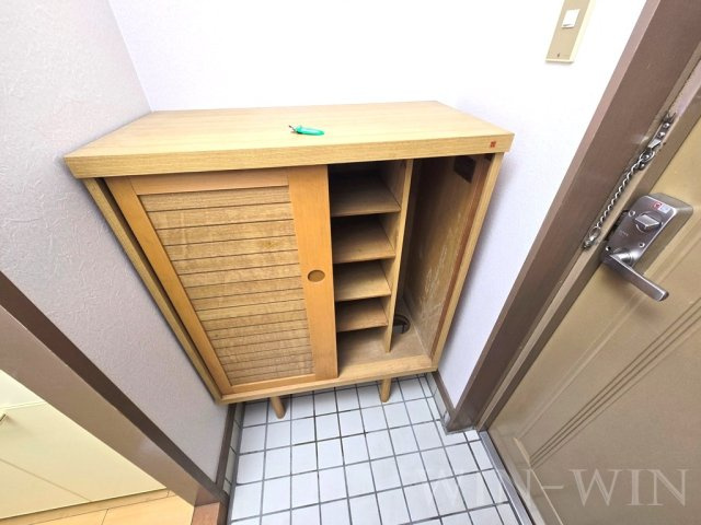 アーバンハイツ石塚の玄関