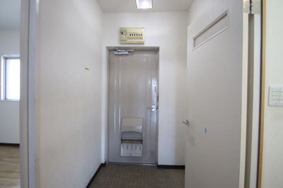 【玄関】 | インペリアルハイツ今