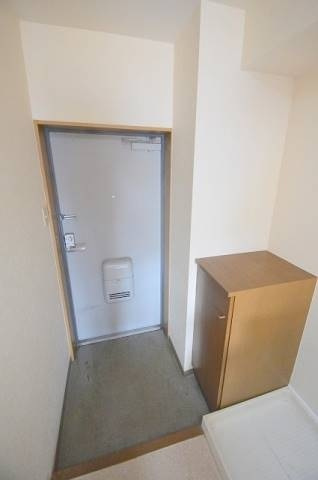 【玄関】 | マリート泉田