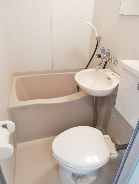 ラビアンローズの浴室