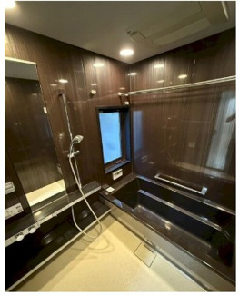  | 岩倉幡枝町　中古戸建【リビング42帖！】