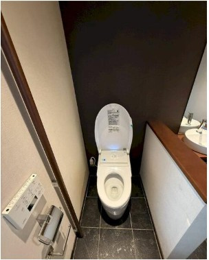  | 岩倉幡枝町　中古戸建【リビング42帖！】