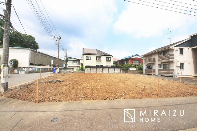 【周辺】 | 青く澄み渡った綺麗な空と、陽の光をたっぷりと受ける、そんな新築住宅で新生活をスタートしてみませんか？見学・ご相談等、ミライズホーム(株)までお気軽にご連絡下さい♪