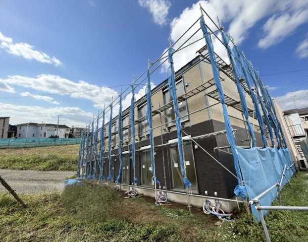 （仮称）和良比アパートのバルコニー|開放的で明るい空間を演出してくれるバルコニーです