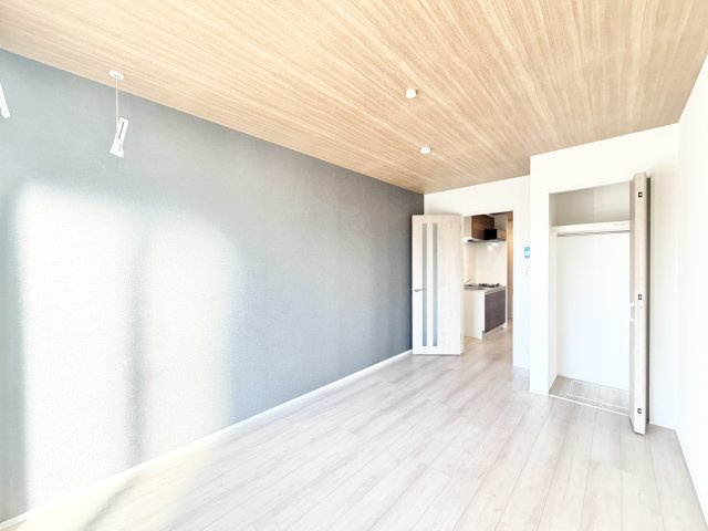 ラパオリーブの居間・リビング