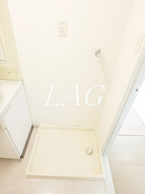 【設備】 | メゾン・ド・アシュヴェ | 室内洗濯機置き場です。（同仕様です。）