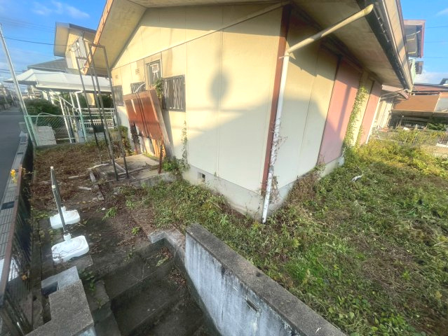 宇治市伊勢田町砂田のその他|現況：階段がございます。