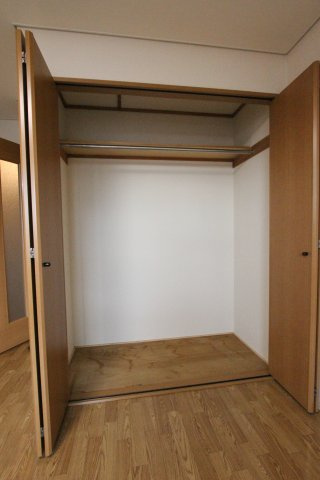 エメラルドノービレⅡの収納