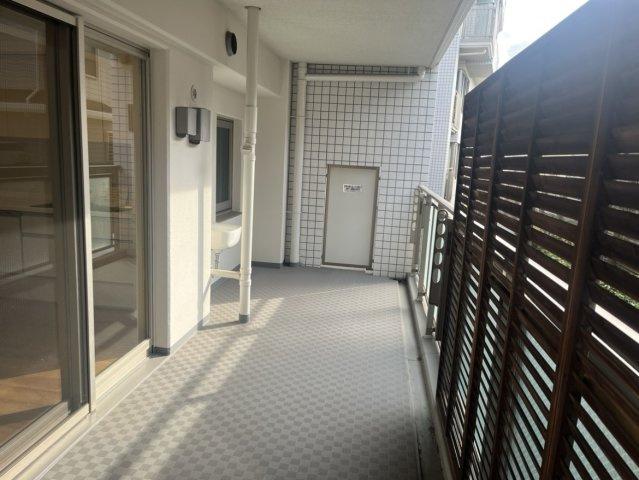 レピア垂水五色山のバルコニー|落ち着いた時間を過ごせるバルコニーです