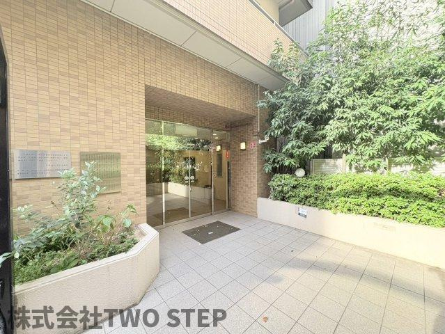 ワコーレグランディール御旅のエントランス