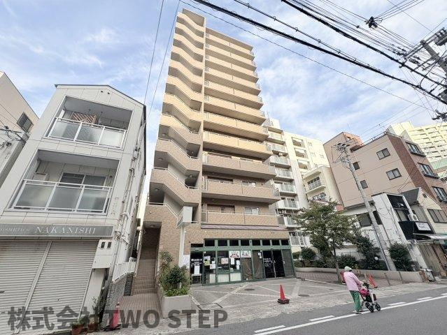 ワコーレグランディール御旅の外観