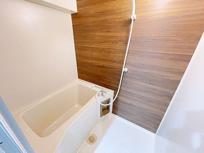 【浴室】 | レスカール一番町【名古屋市賃貸・SRC層】