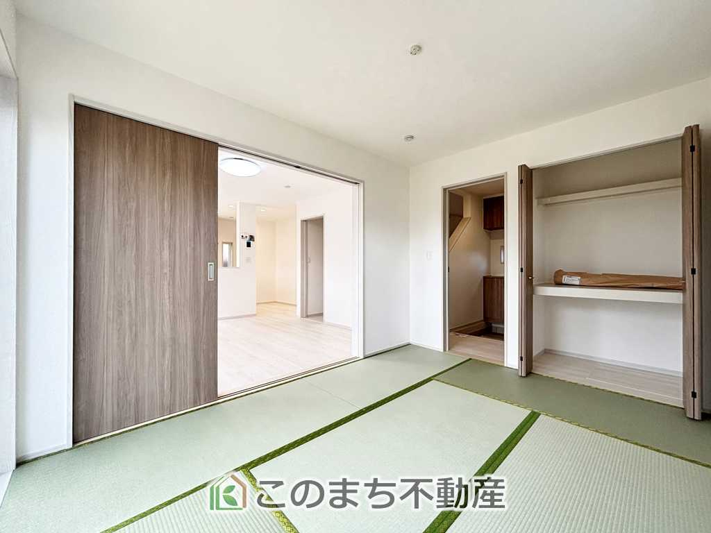 いろどりアイタウン那須塩原市並木町23-P1の収納|各居室に収納付で住みやすさにこだわっています♪