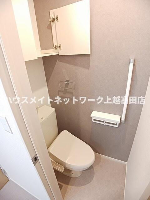 カーサさくらＡのトイレ|温水洗浄暖房便座