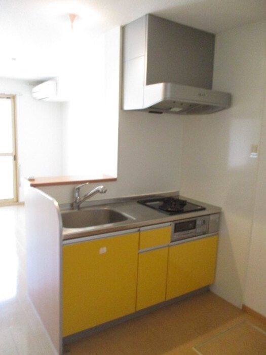 グランドソレーユ東合川のキッチン|ゆったりした洋室です