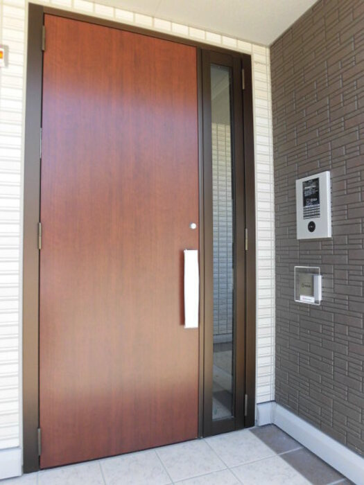 ペルラディアマンテB棟のエントランス|毎日通るエントランスはこのようになっています