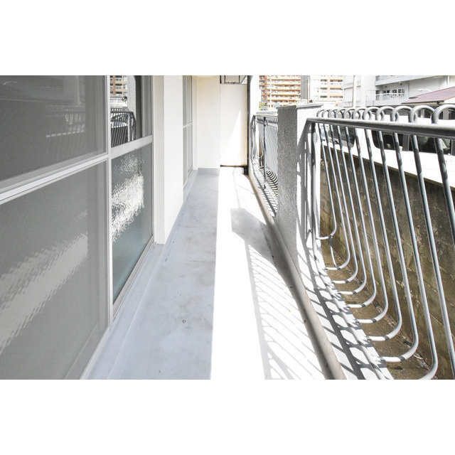 セキレイマンション久留米のバルコニー|落ち着いた時間を過ごせるバルコニーです