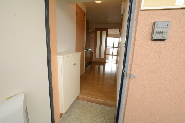 ミルーム津福の玄関|きれいな玄関です