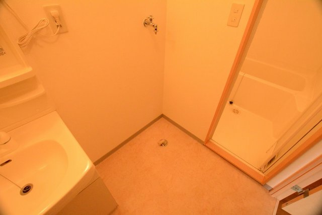 ミルーム津福の設備|室内洗濯機置き場