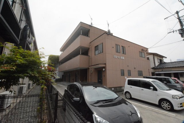 ミルーム津福の外観|外観もきれいです