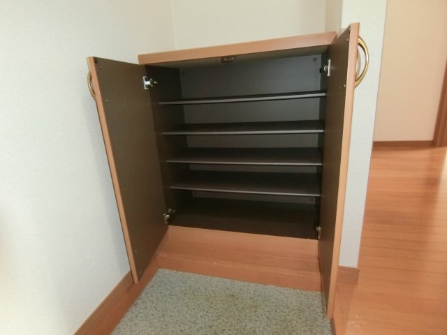 ローテ・ローゼＢ棟の収納|十分な収納スペースがあります